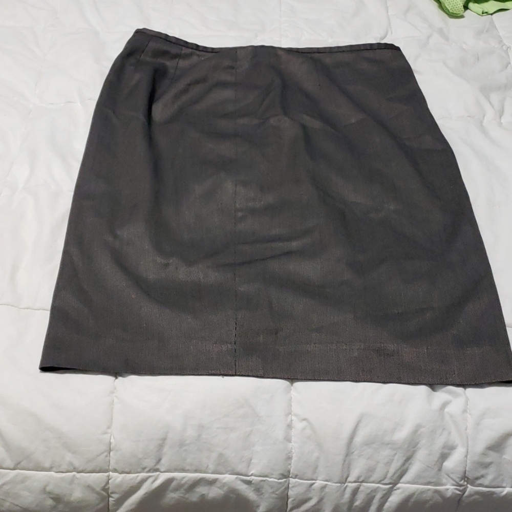 Calvin Klein midi skirt with it in back